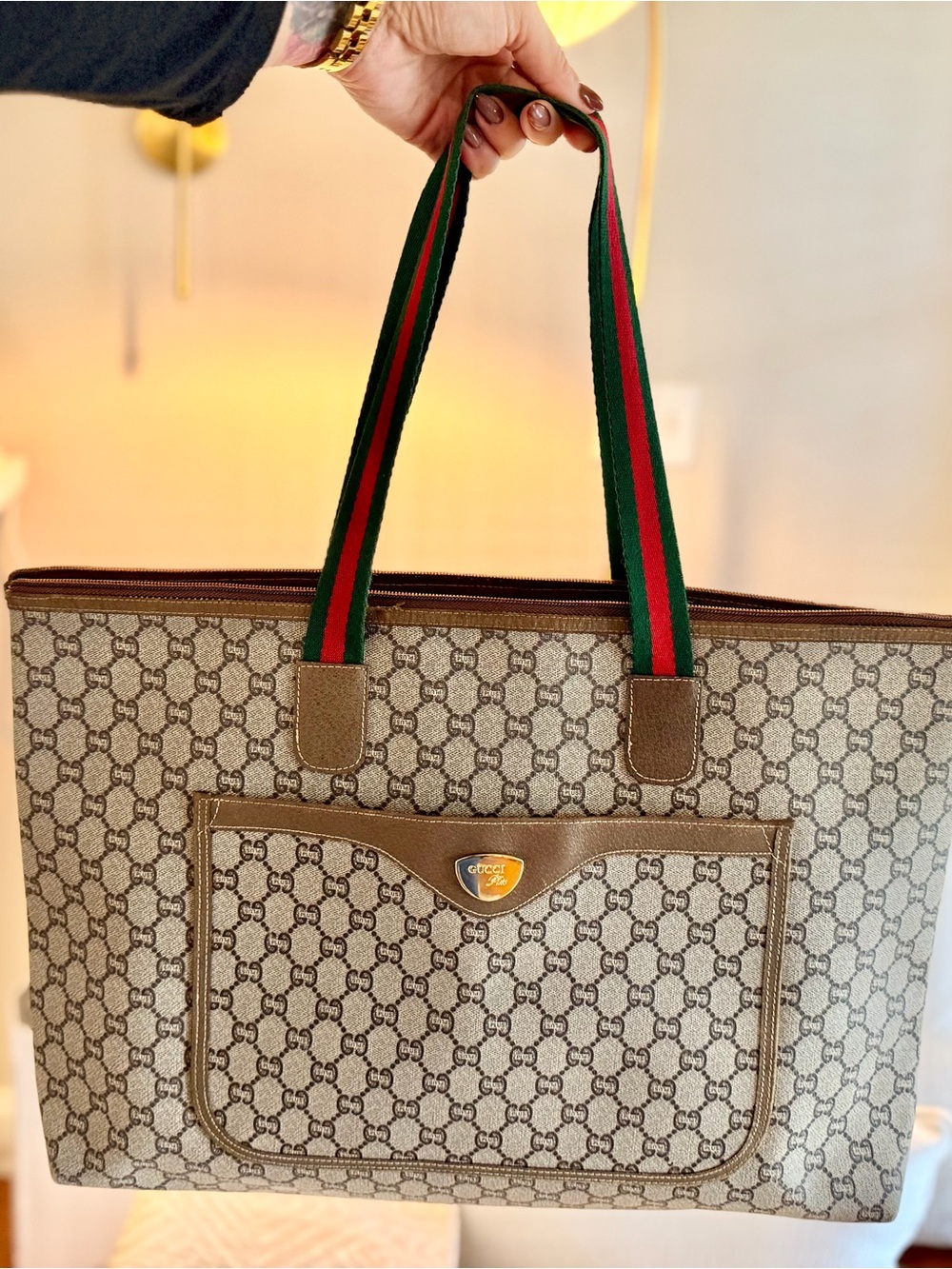 Gucci Beige GG Supreme PLUS Canvas Tote